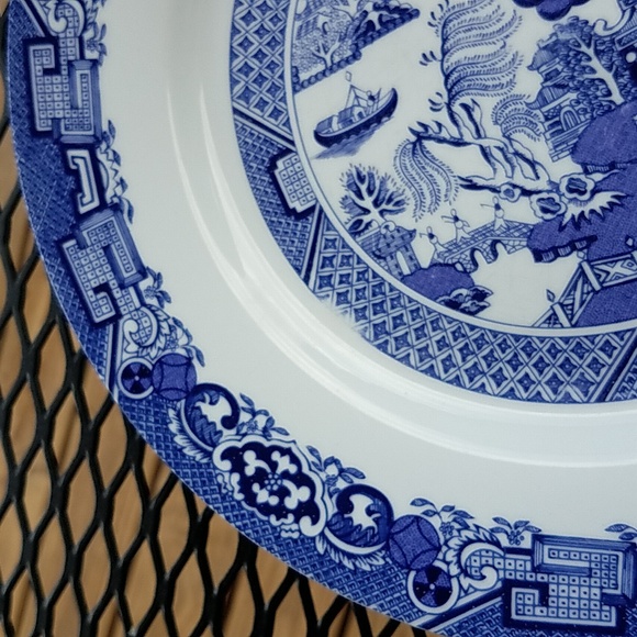 ROYAL CUTHBERTSON - Blue and White Porcelain Dinner Plate - WILLOW - 10 3/4" - Picture 4 of 8